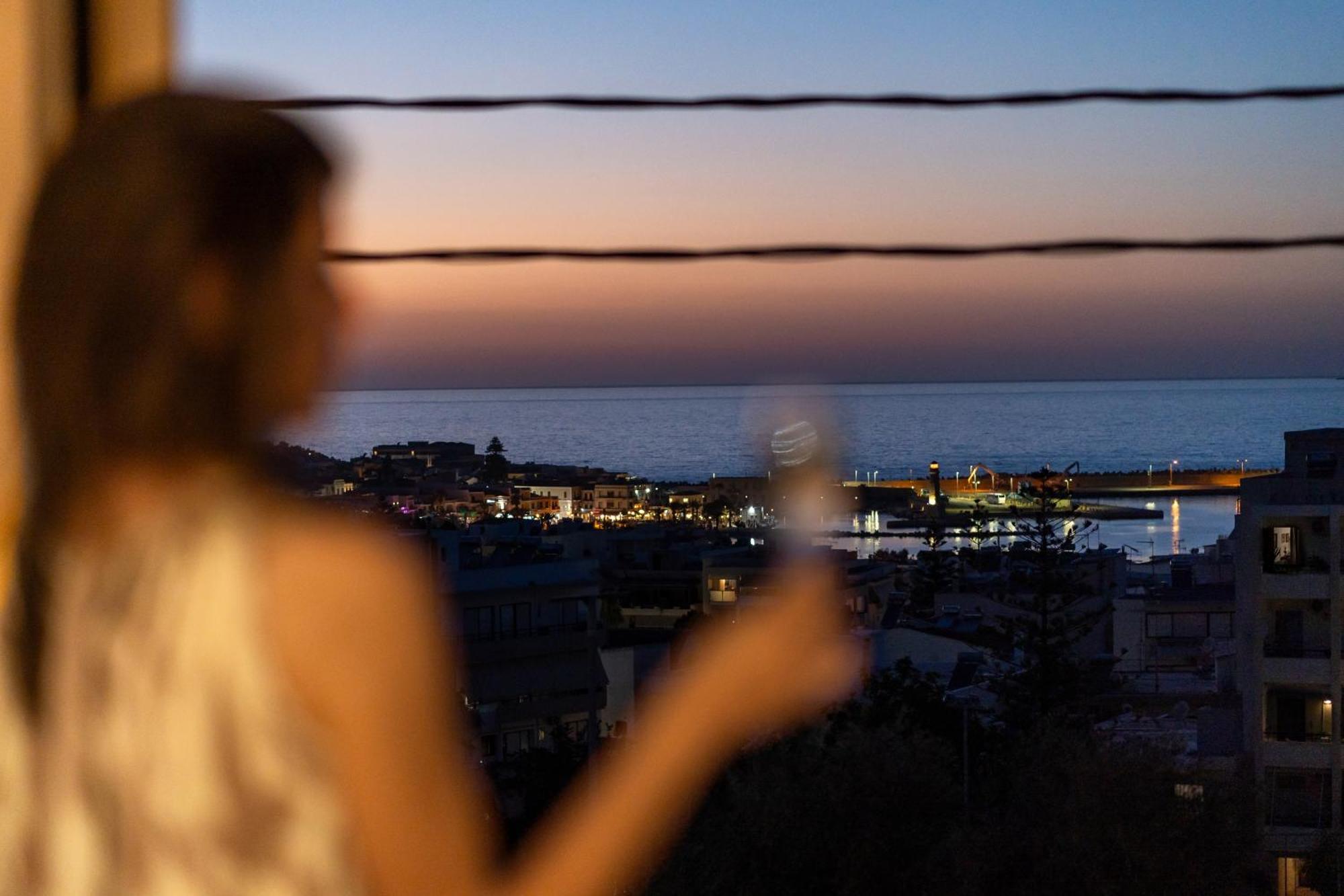 Vdg Luxury Seafront Residence Rethymno Esterno foto