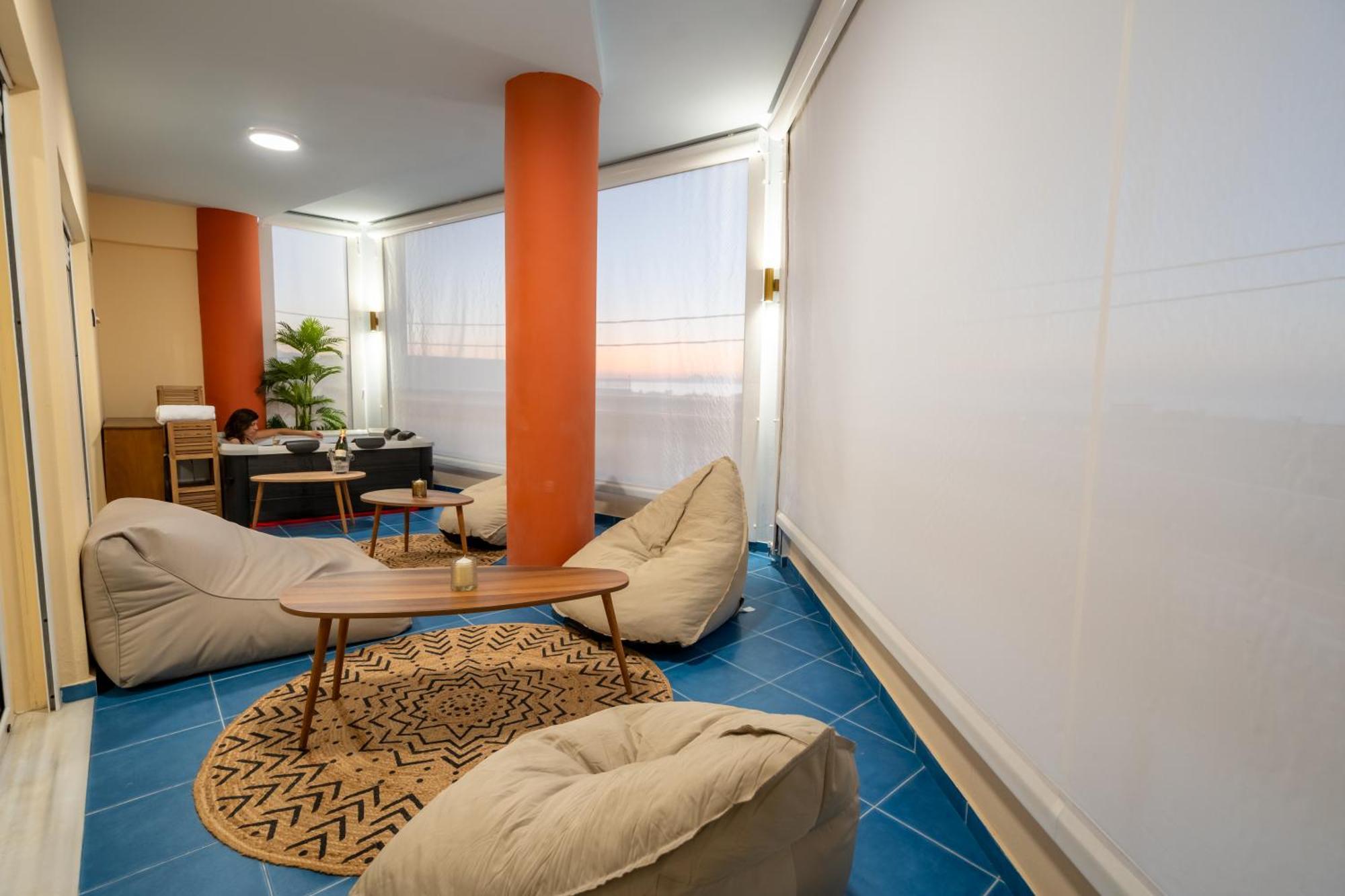 Vdg Luxury Seafront Residence Rethymno Esterno foto